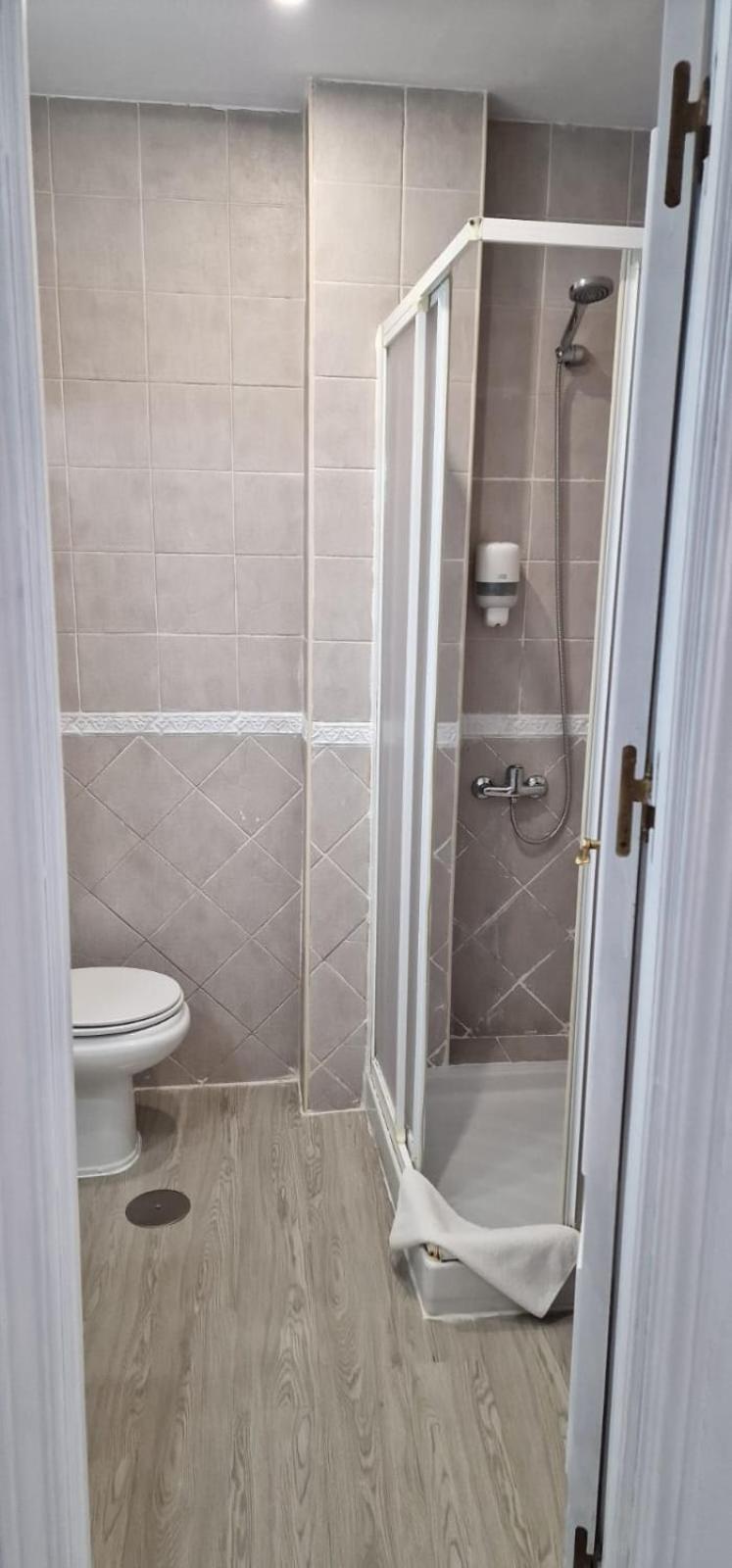 Apartamentos Ana'S Cozy Inns Torremolinos Eksteriør bilde