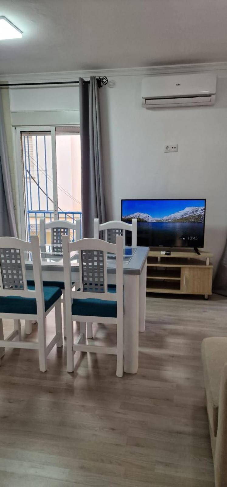 Apartamentos Ana'S Cozy Inns Torremolinos Eksteriør bilde
